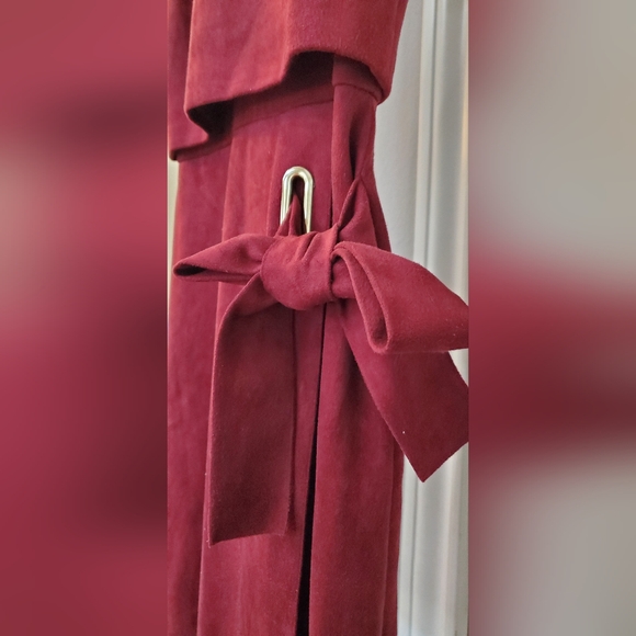 Antonio Melani burgundy faux suede size zero bow mock neck - Picture 5 of 7